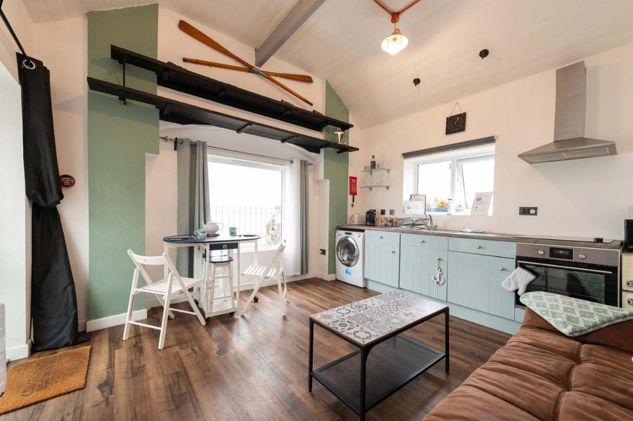 Coastguard Boat House On Belfast Lough Villa นิวทาวน์แอบบีย์ ภายนอก รูปภาพ